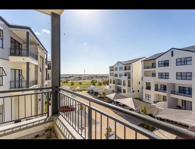 1 BEDROOM APARTMENT FOR SALE IN RICHWOOD